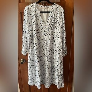 Midi dress with blue dot design